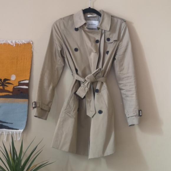 Aritzia trench coat (Babaton) - Picture 1 of 3